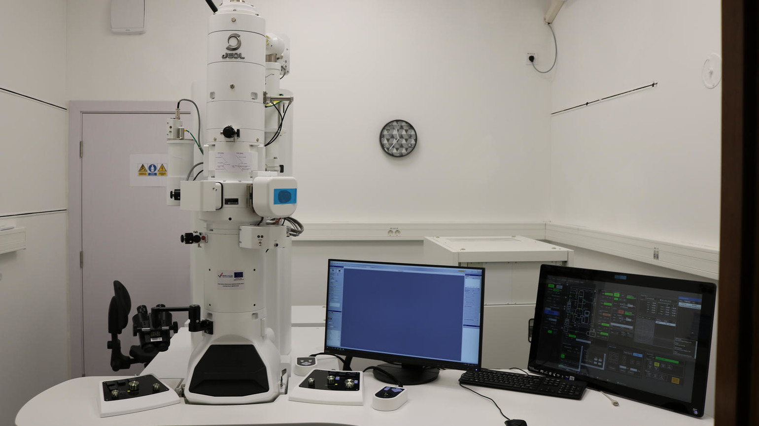 New Transmission Electron Microscope at RBI